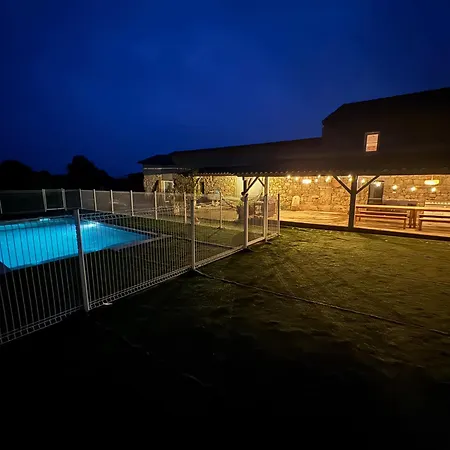 Βίλα Enorme Domaine Avec Piscine, Salle De Fete, Boulodrome, Cinema Et