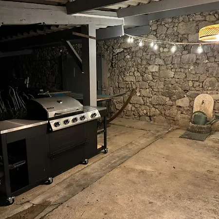 Enorme Domaine Avec Piscine, Salle De Fete, Boulodrome, Cinema Et Nérac
